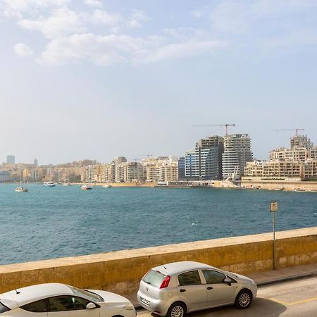 Seafront - Top Location, Top Floor With Wifi & Ac By 360 Estates La La Valletta Esterno foto