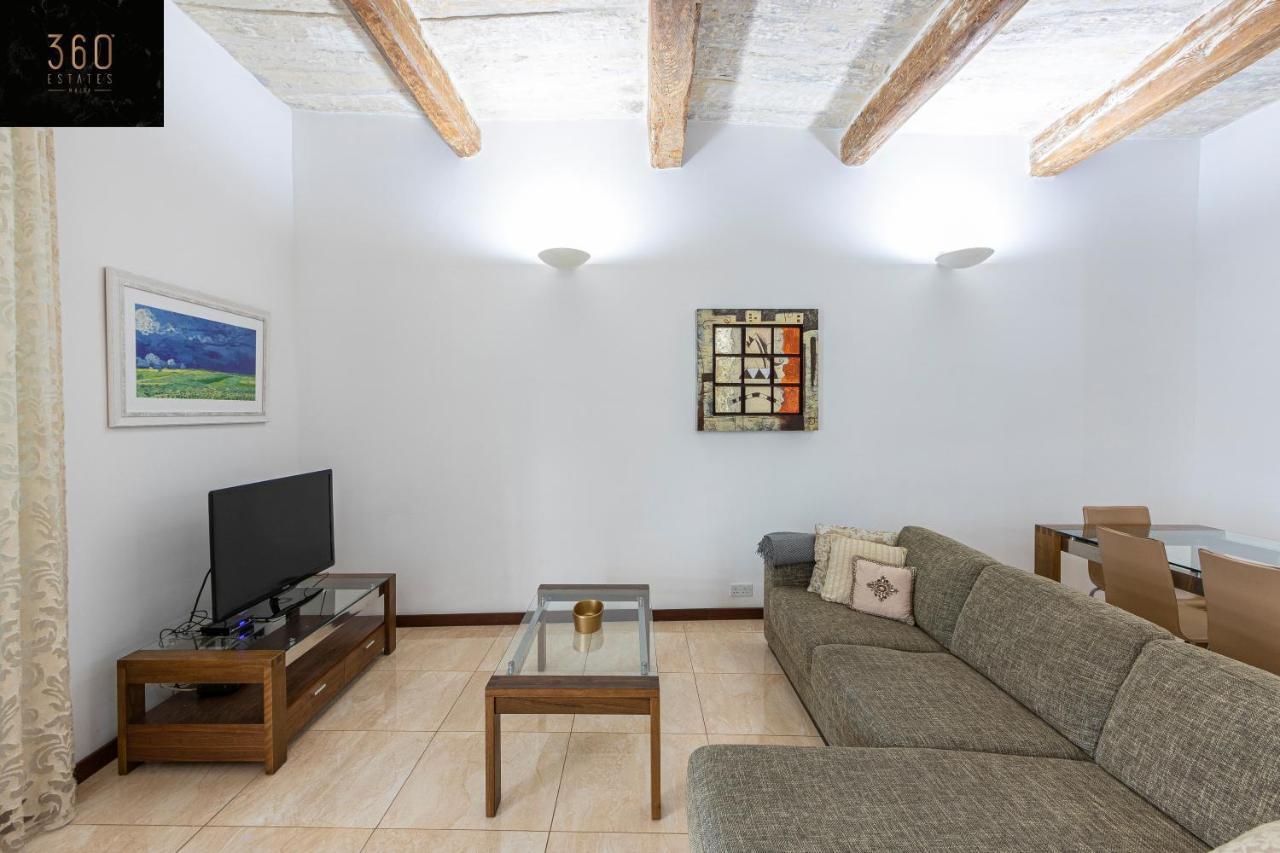 Seafront - Top Location, Top Floor With Wifi & Ac By 360 Estates La La Valletta Esterno foto