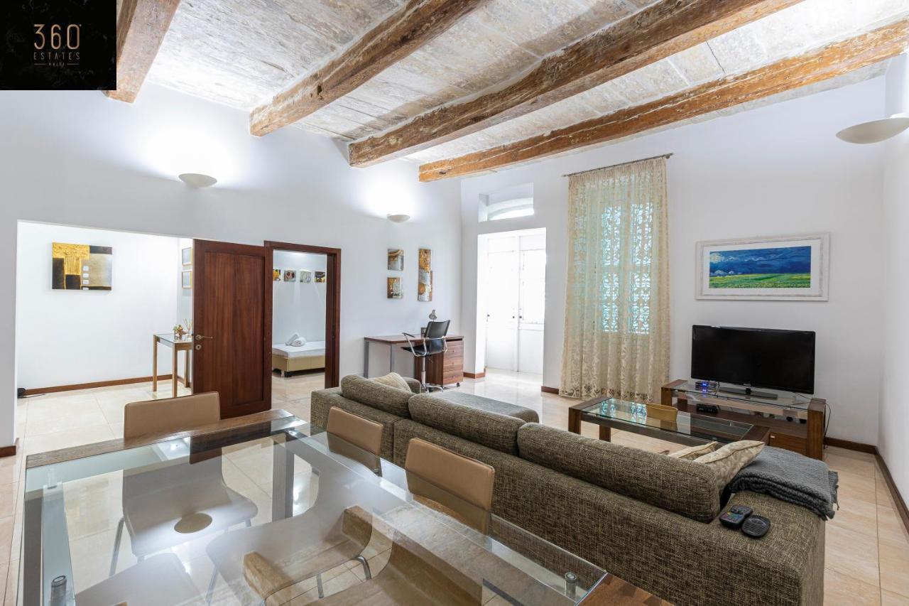 Seafront - Top Location, Top Floor With Wifi & Ac By 360 Estates La La Valletta Esterno foto
