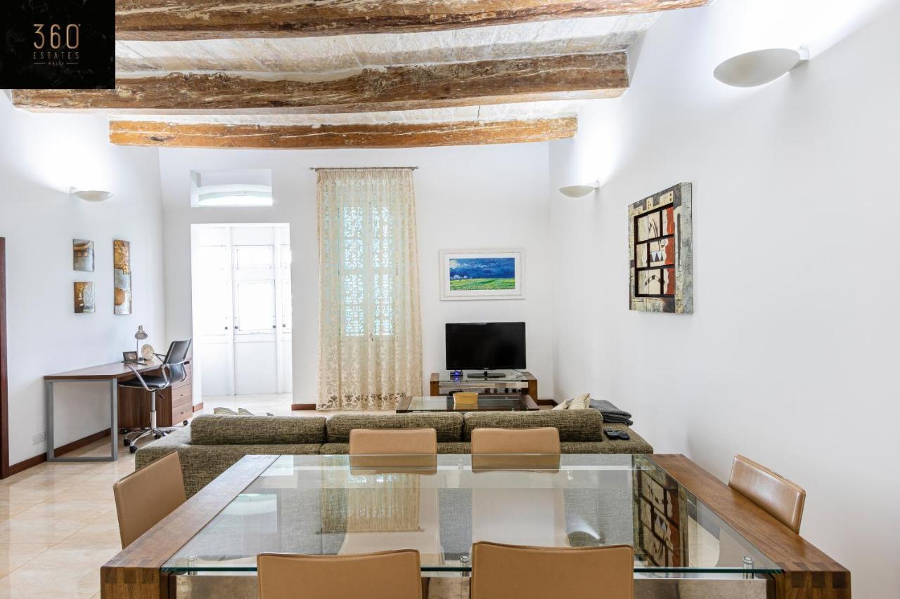 Seafront - Top Location, Top Floor With Wifi & Ac By 360 Estates La La Valletta Esterno foto
