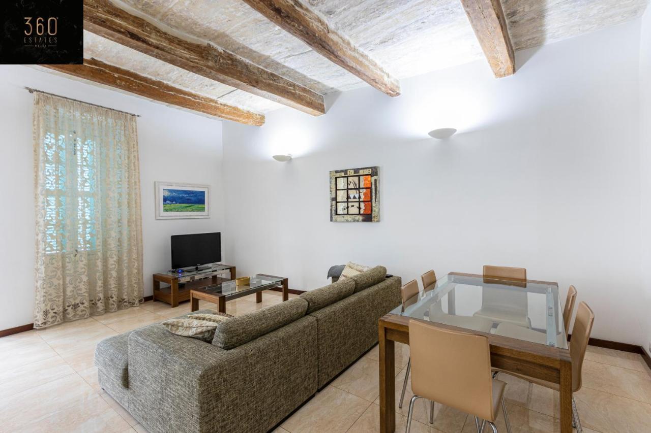 Seafront - Top Location, Top Floor With Wifi & Ac By 360 Estates La La Valletta Esterno foto