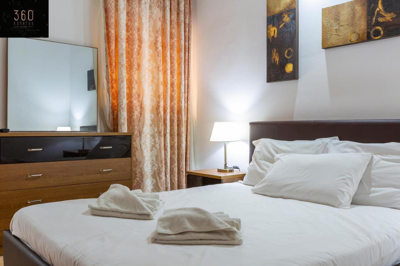 Seafront - Top Location, Top Floor With Wifi & Ac By 360 Estates La La Valletta Esterno foto